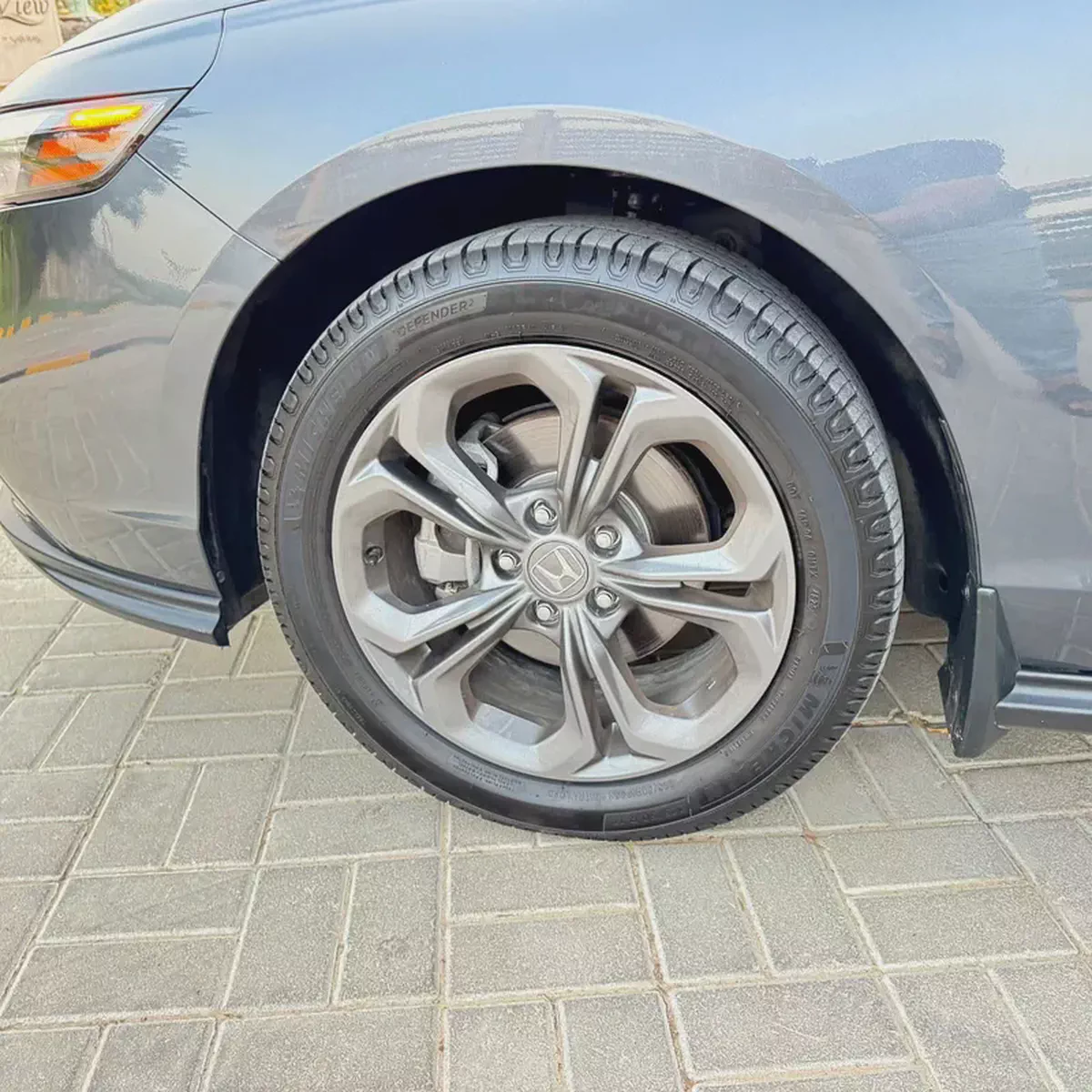 2023 Honda Accord EX American Specs-17-17