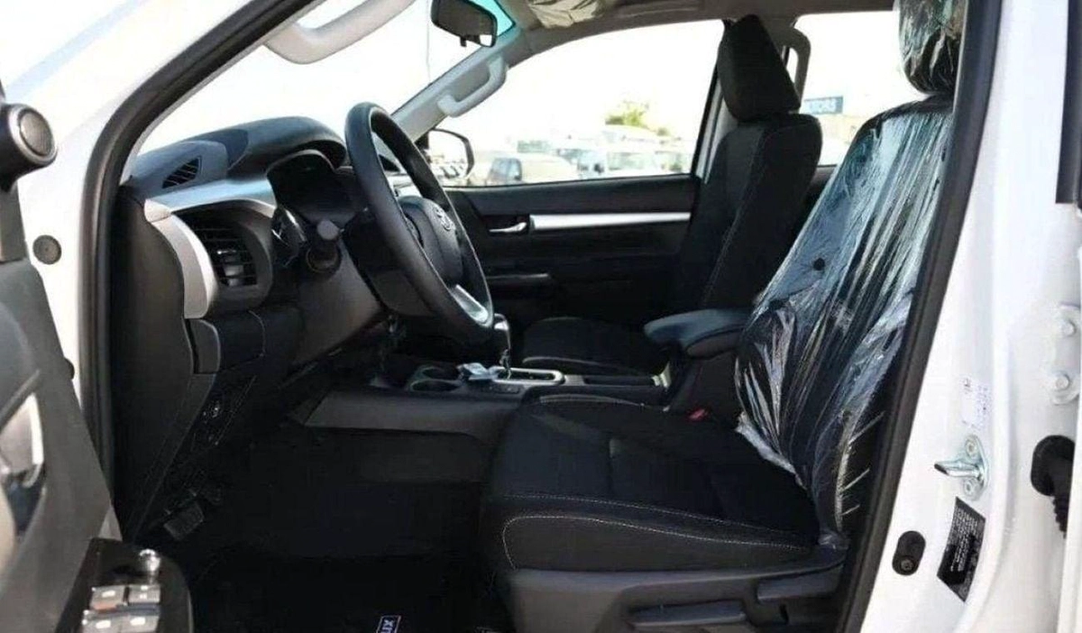 Toyota Hilux SGLX HILUX SR5 4.0LM V6 PETROL-8-0