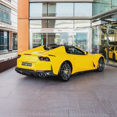 2022 FERRARI 812 GTS( FULL CARBON BODY)  DONE ONLY 3000KM-4