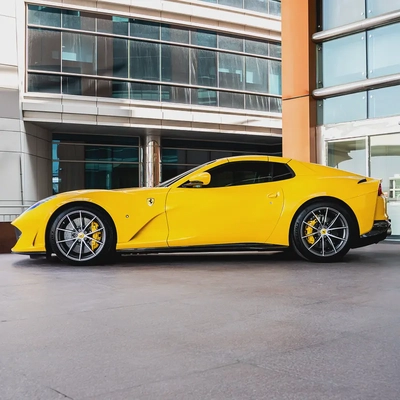 2022 FERRARI 812 GTS( FULL CARBON BODY)  DONE ONLY 3000KM-8