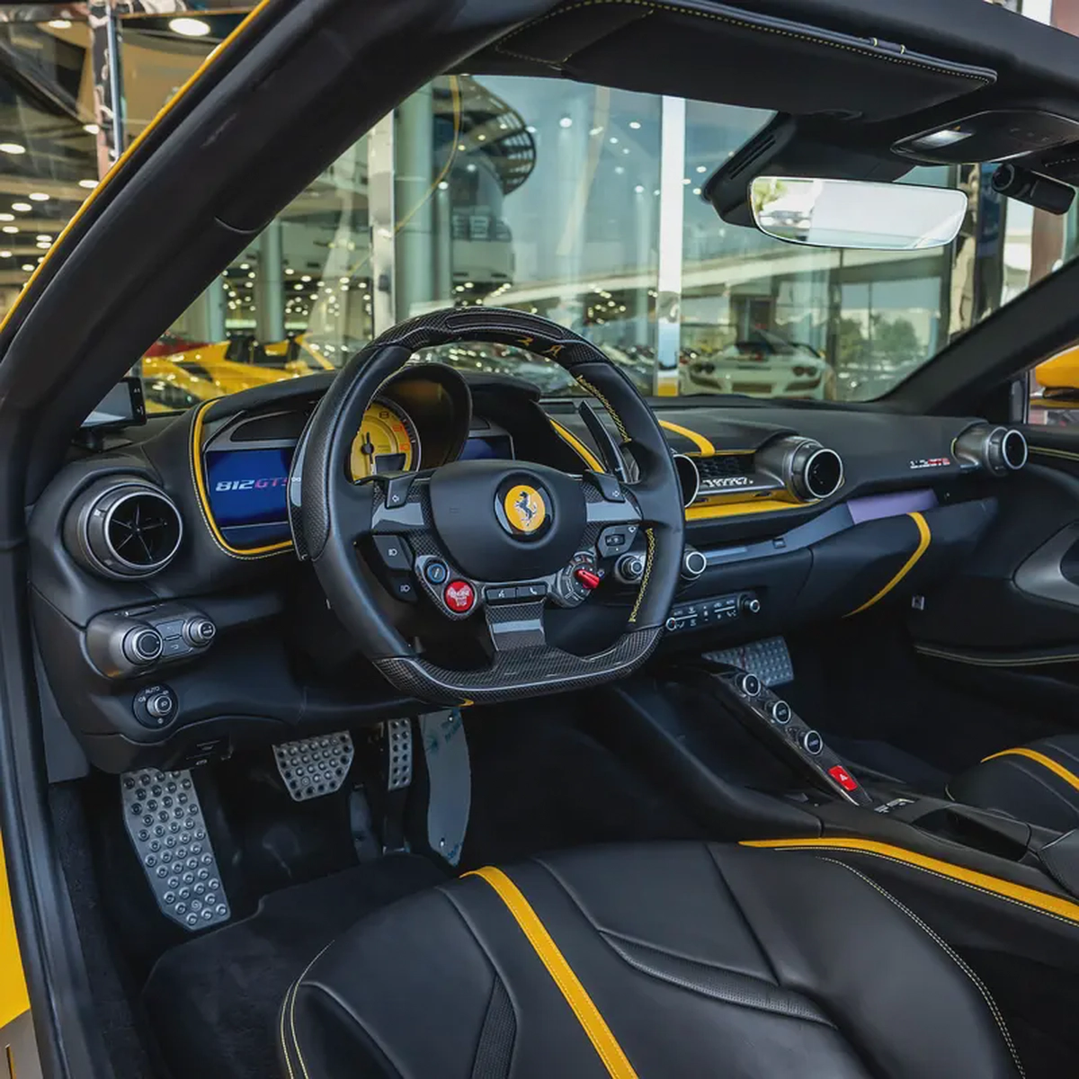 2022 FERRARI 812 GTS( FULL CARBON BODY) DONE ONLY 3000KM-10-10