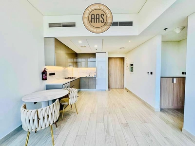 Stunning View • Best Option • Chiller Free • Luxurious & Spacious • 1Bhk Available-11