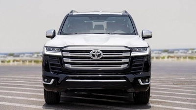 Toyota Land Cruiser VXR 3.3L diesel MY2025-1