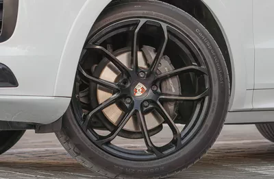 Porsche Cayenne Standard 2019-6