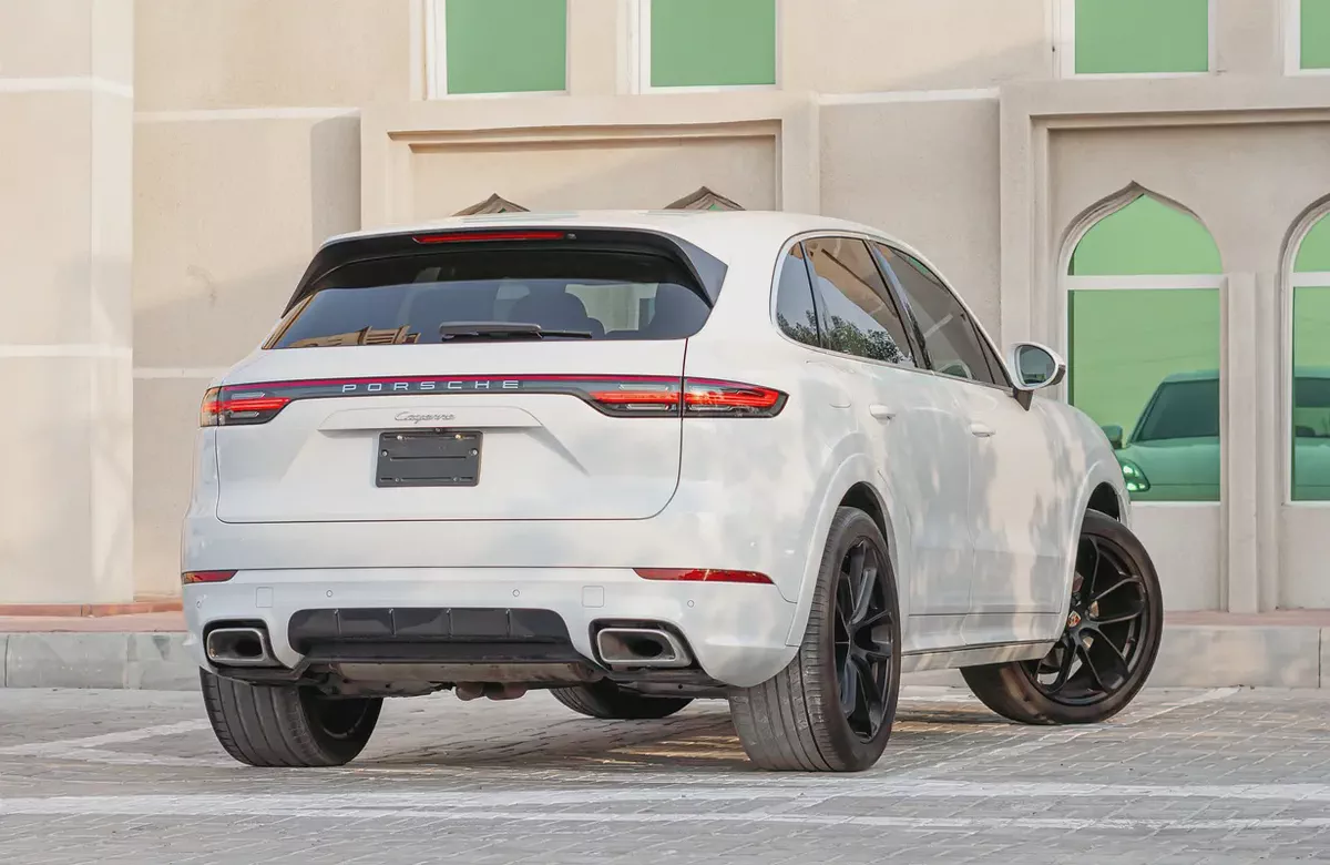 Porsche Cayenne Standard 2019-3-3