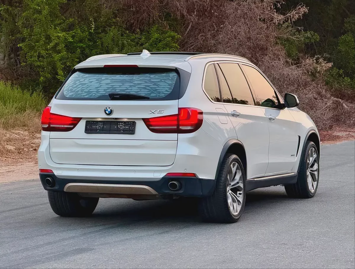BMW X5 xDrive35i 2015 GCC Specs - Maintained Luxury-10-10