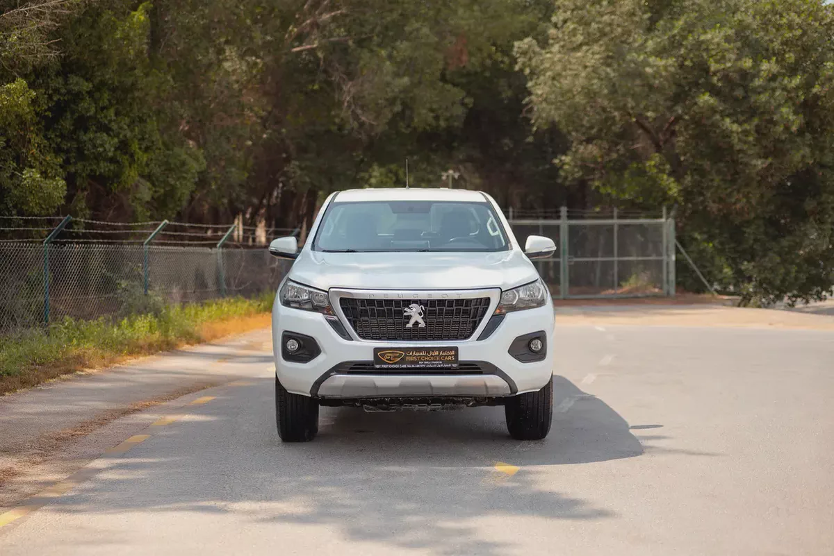 Landtrek | Double Cabin 4X2 Automatic | Petrol | GCC Specs | Ref#P07438-4-4