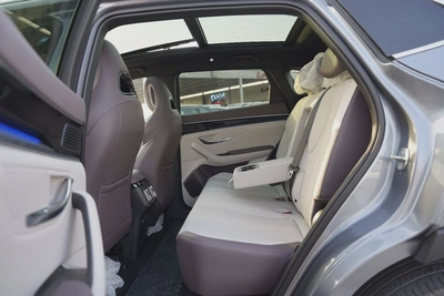 BYD Song Plus 2025 Smart Driving Edition 605km Flagship Silver 0Km-12