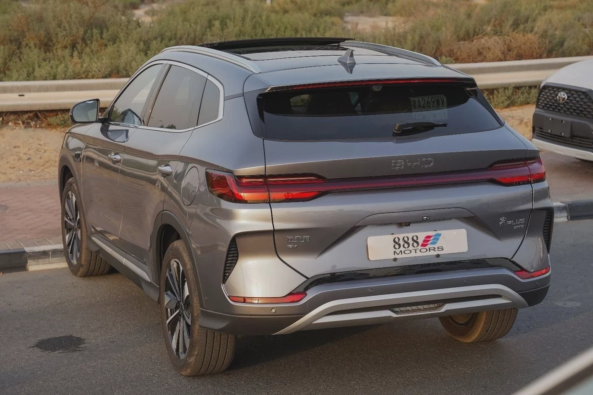 BYD Song Plus 2025 Smart Driving Edition 605km Flagship Silver 0Km-3-3
