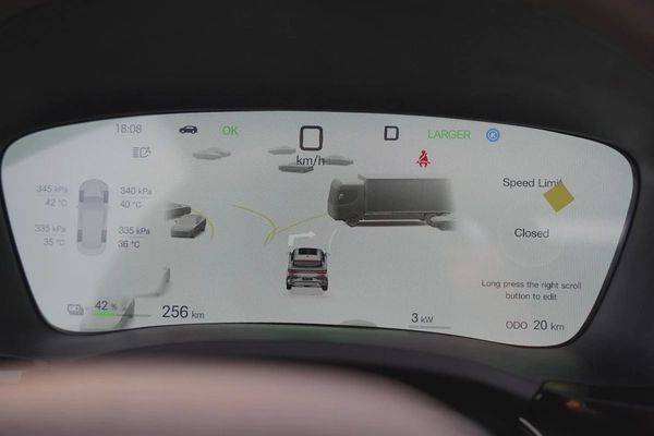 BYD Song Plus 2025 Smart Driving Edition 605km Flagship Silver 0Km