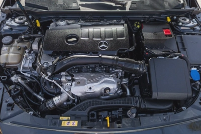 Mercedes-Benz CLA 250-16