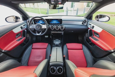 Mercedes-Benz CLA 250-11