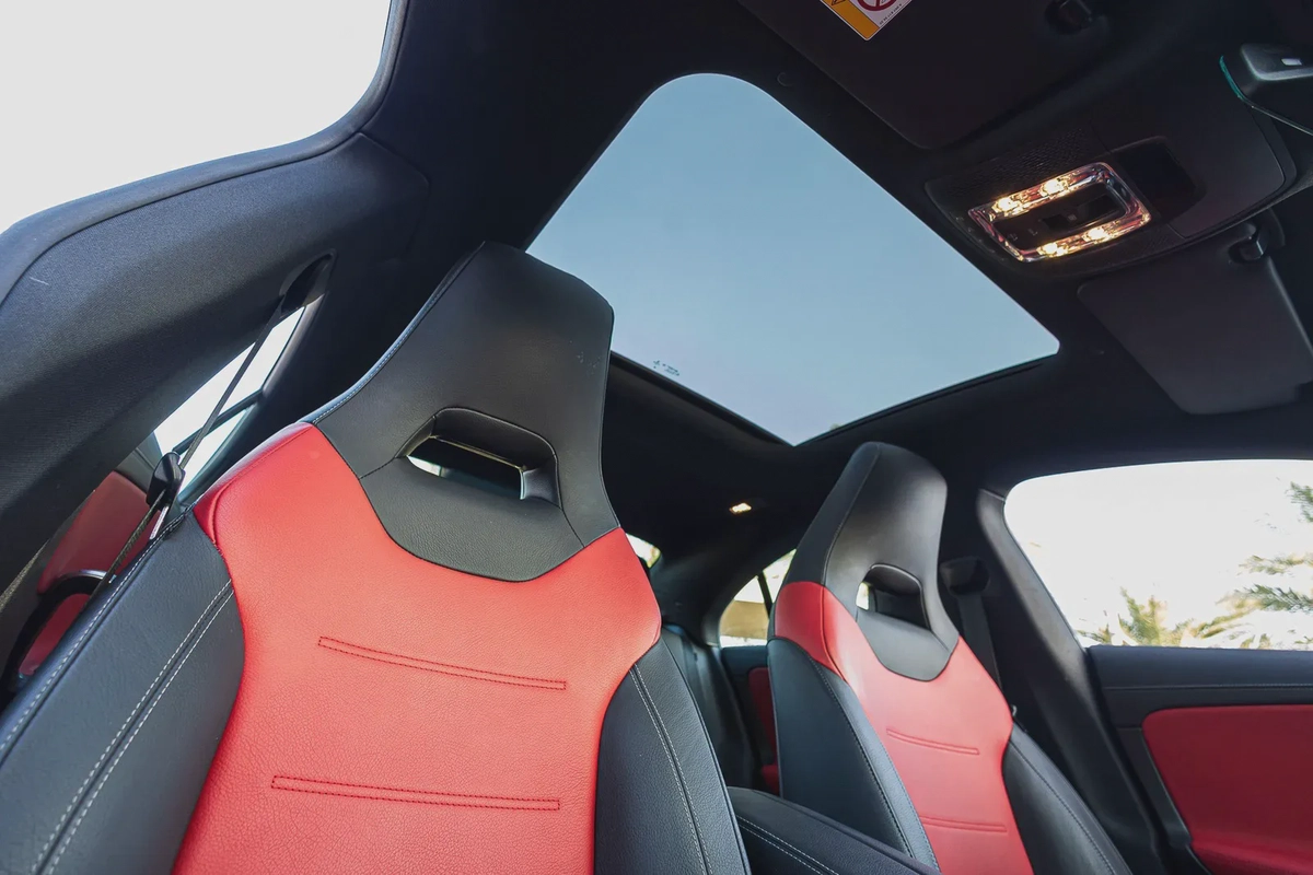 Mercedes-Benz CLA 250-15-15