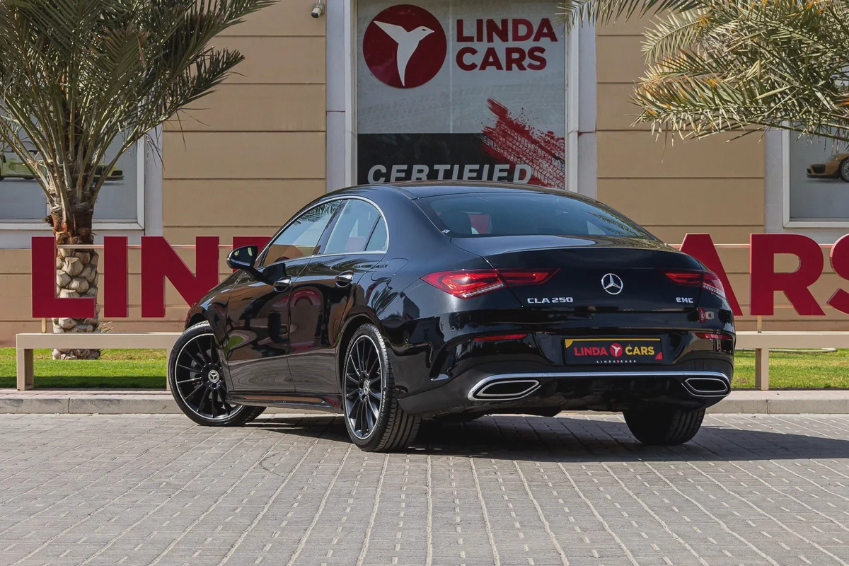 Mercedes-Benz CLA 250-21-21