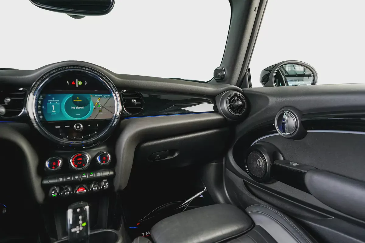 Mini Cooper S-John Cooper Works-Cabriolet-GCC-full service history-well maintained-10-10