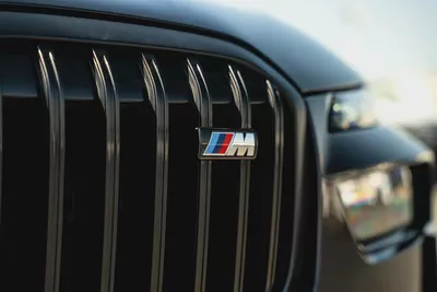 BMW X7 M60i Agency Warranty Full Service History GCC  2024 Low Mileage 4.4L Twin Turbo V8-1