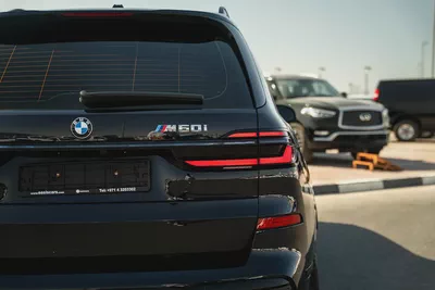 BMW X7 M60i Agency Warranty Full Service History GCC  2024 Low Mileage 4.4L Twin Turbo V8-5