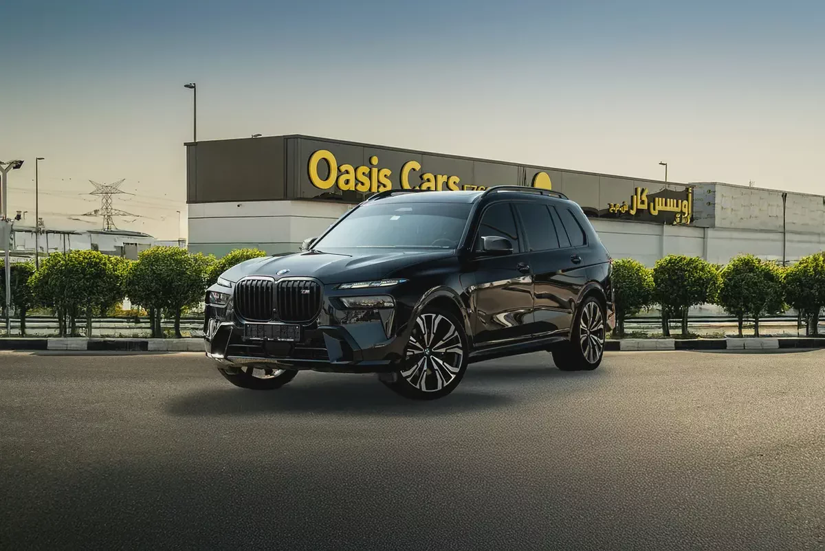 BMW X7 M60i Agency Warranty Full Service History GCC  2024 Low Mileage 4.4L Twin Turbo V8