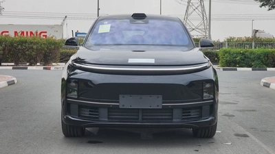 Li Auto L7 Ultra (Black Orange)-2