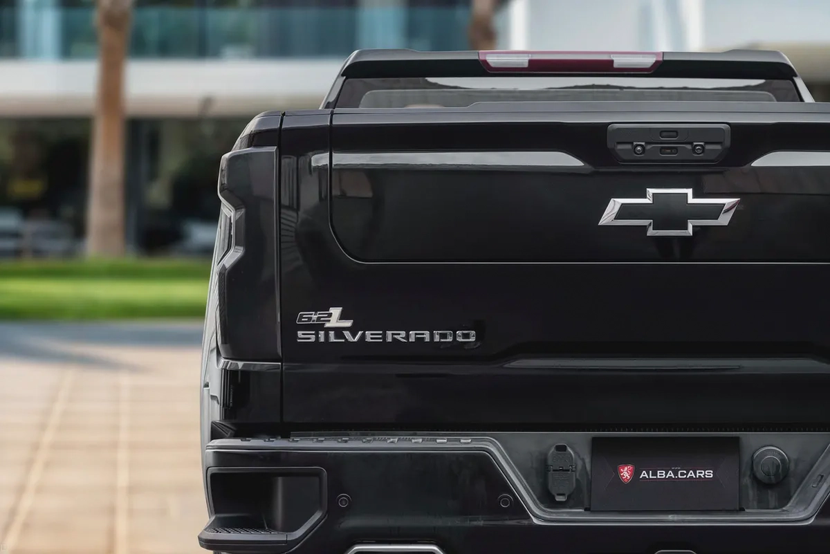 2,899 P.M |  Silverado 6.2 Z71 Package | 0% Downpayment | Under Warranty-5-5