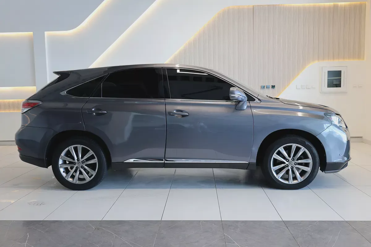 Lexus RX 350 Platinum 2013 | GCC Specs | Pristine Condition-6-6