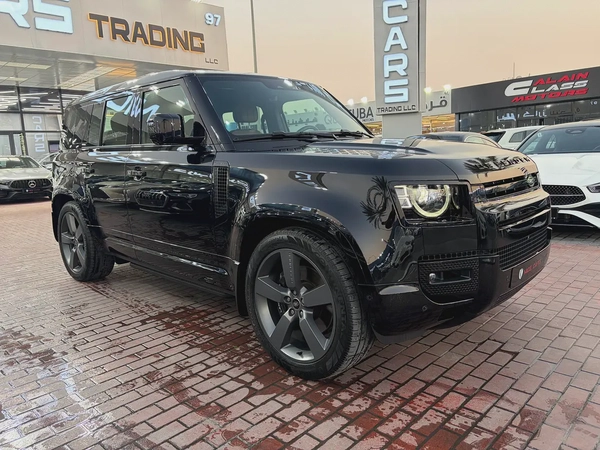 2025. Defender V8. P525.