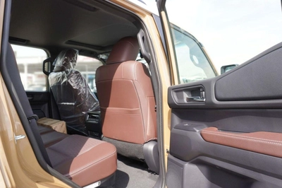 Toyota Prado PRADO FULL OPTION PETROL VXR 2.4T-17