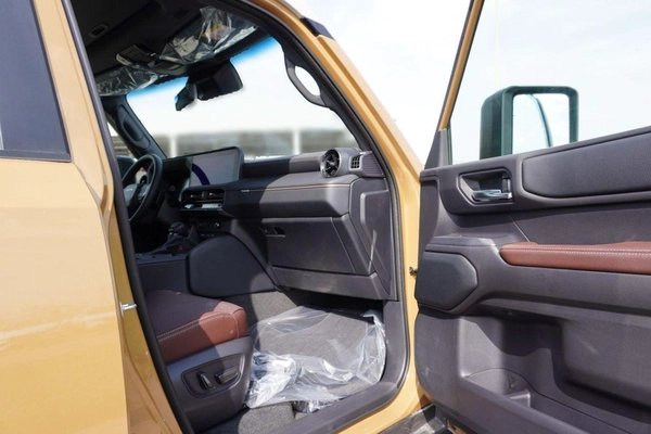 Toyota Prado PRADO FULL OPTION PETROL VXR 2.4T