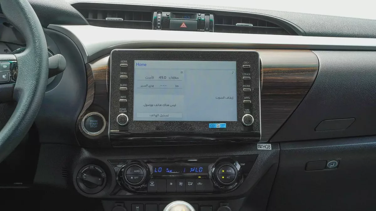 Toyota Hilux Double Cab DLS 2026 GCC Specs-10-10