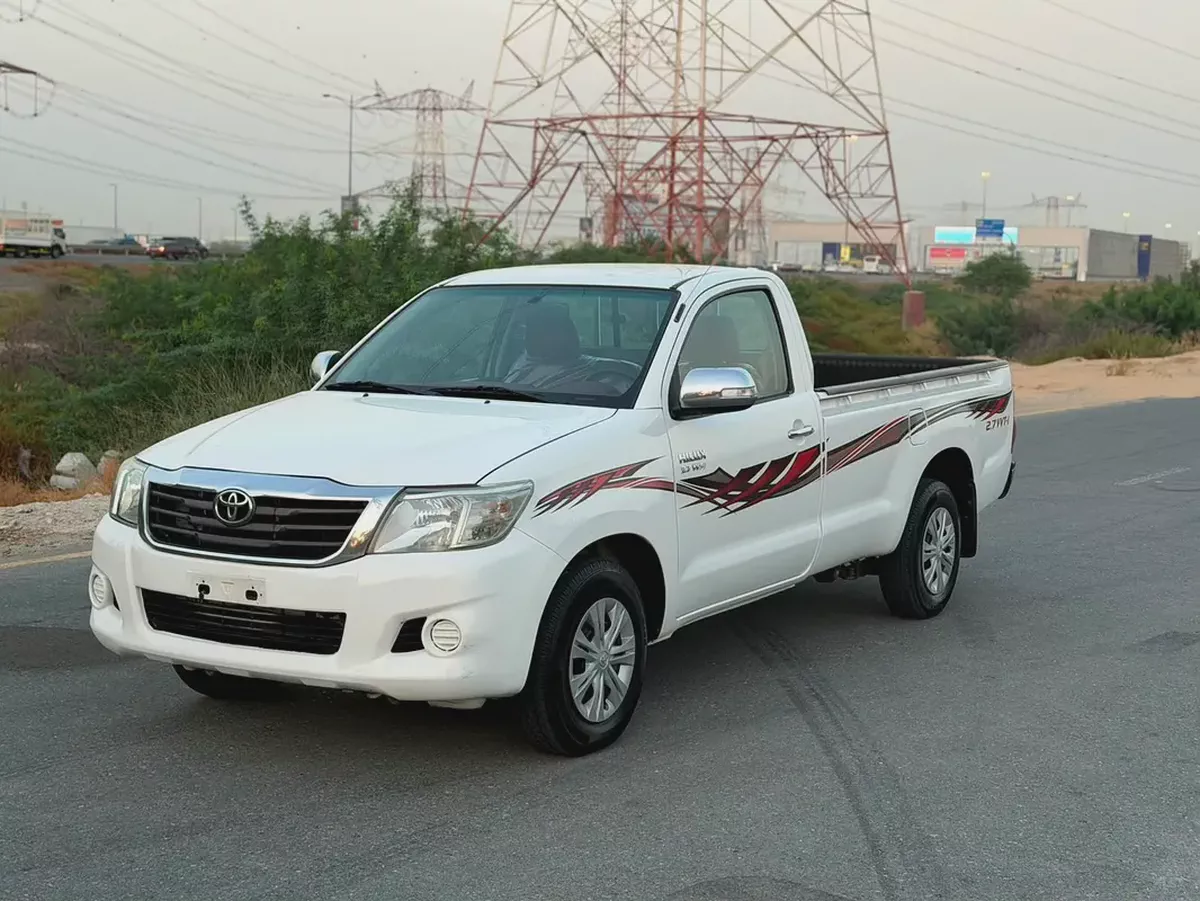 Toyota Hilux 2014 Single Cab GLX GCC Specs - Reliable Workhorse