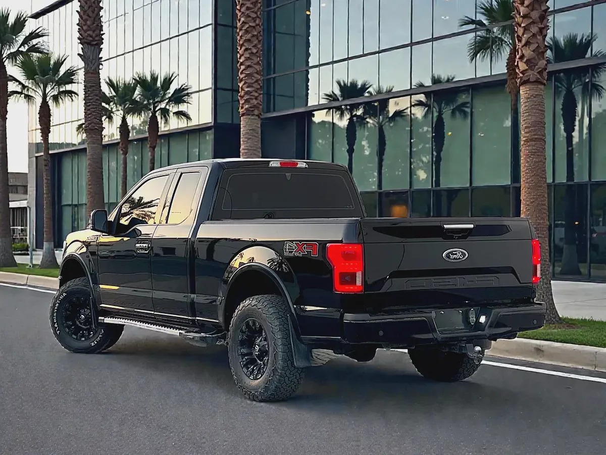 AED 1,240 P.M | FORD | F150 | LARIAT | GCC | FULL SERVICE HISTORY | ORIGINAL PAINT | 0% DOWNPAYMENT-6-6
