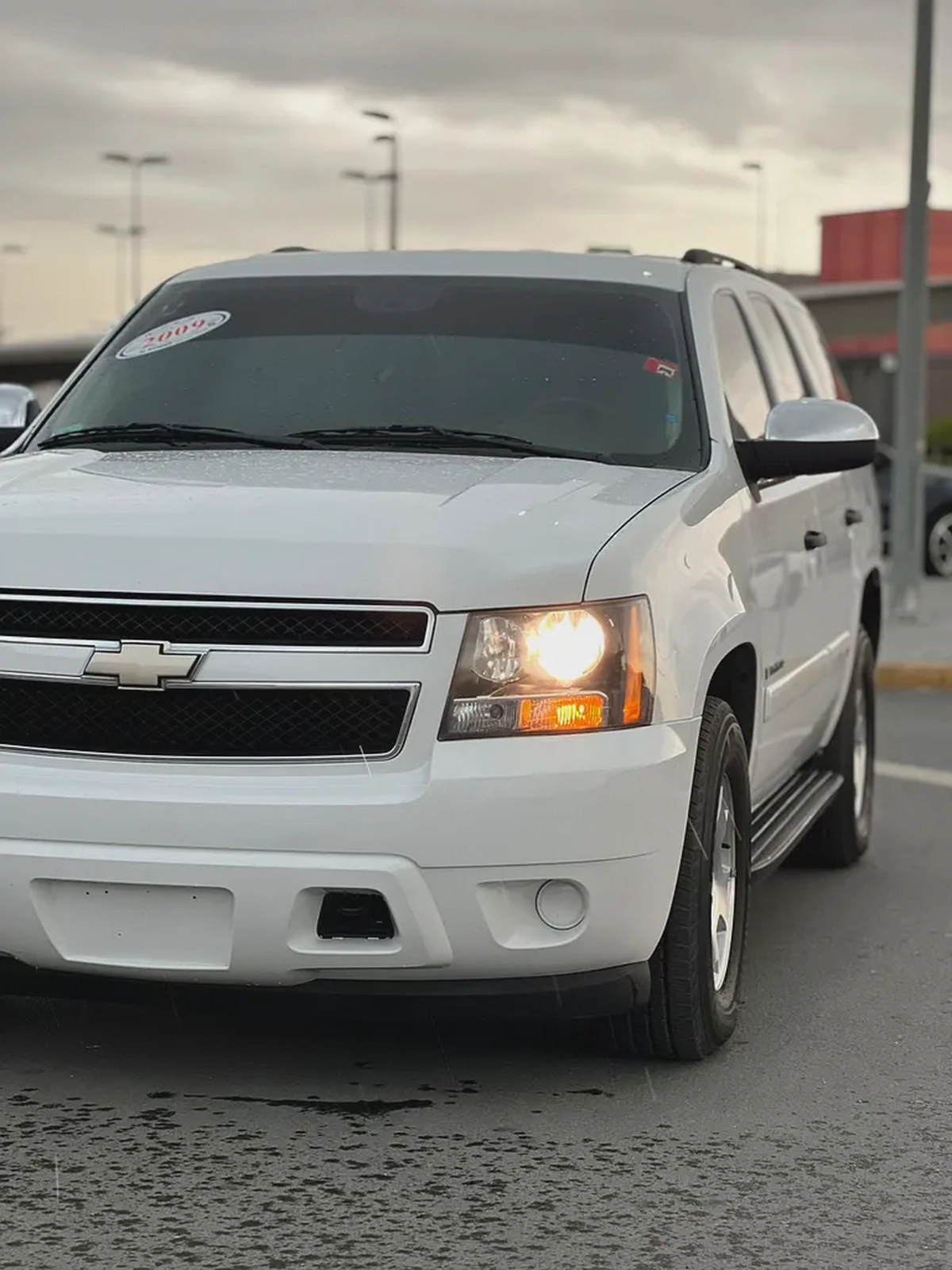 Chevrolet Tahoe LT 2009 - GCC Specs - Well Maintained-4-4