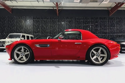 BMW Z8 2002 | GCC Specs | Excellent | 4.9L  V8 | 6 Speed Manual-6