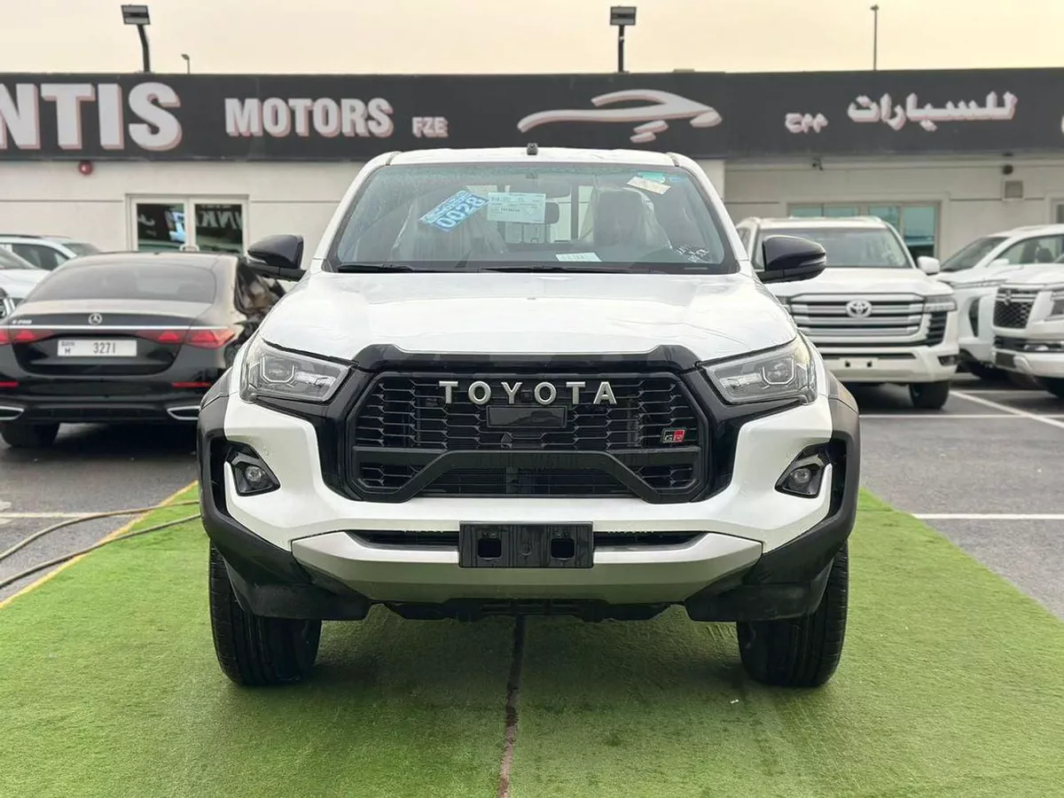Toyota Hilux Toyota Hilux Gr Sport 4,0L Model 2026 Spec Saudi