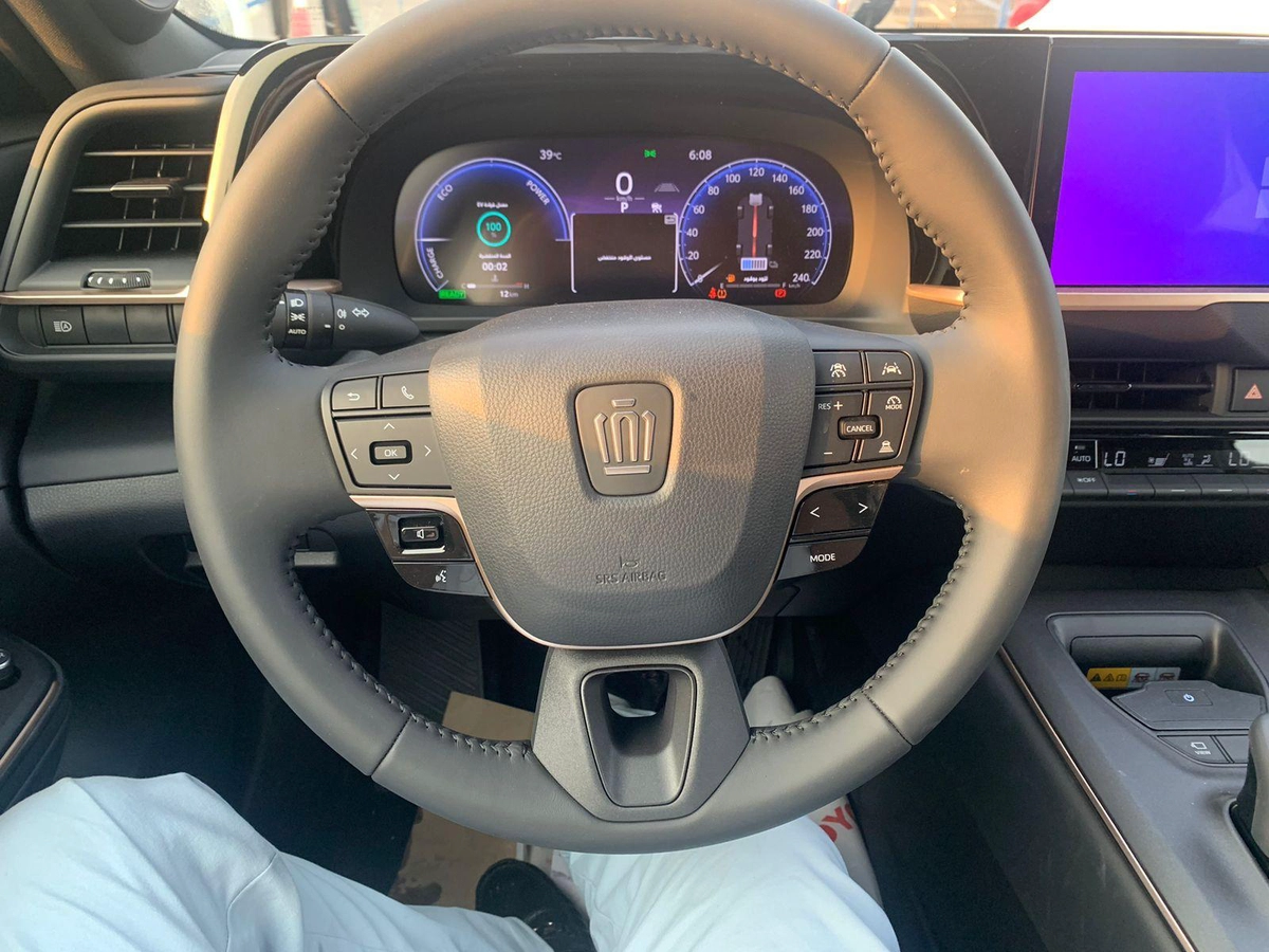 New 2023 Toyota Crown-5-5
