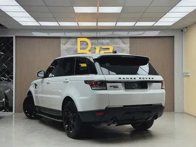 2017 Land Rover Range Rover Sport Supercharged Dynamic - Performance SUV-2