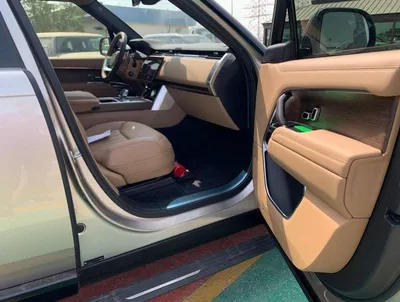 Land Rover Range Rover HSE P530-10
