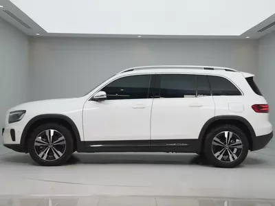 2023 Mercedes-Benz GLB 200 - LOW MILEAGE | PERFECT CONDITION-1