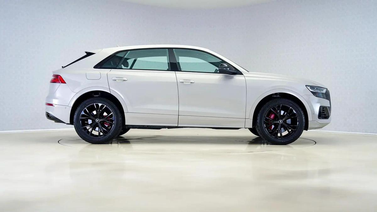 Audi Q8 55 TFSI quattro S line-5-5