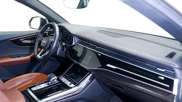 Audi Q8 55 TFSI quattro S line