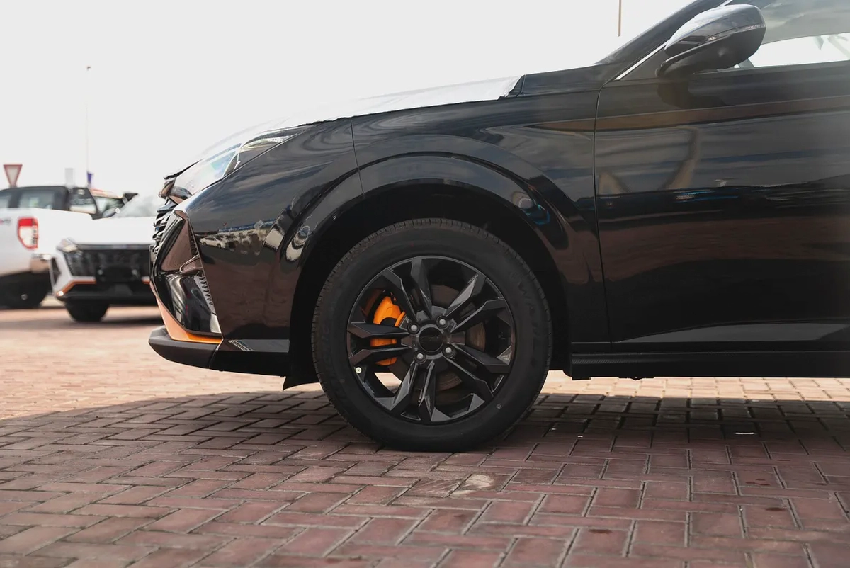 Dongfeng Shine 2026 GCC 1.5L 4 Cylinders Brand New For Export Only-4-4