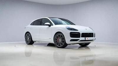 UAEs Very Best Example | 2 Years Free Servicing | AED 5,900 Per Month-3
