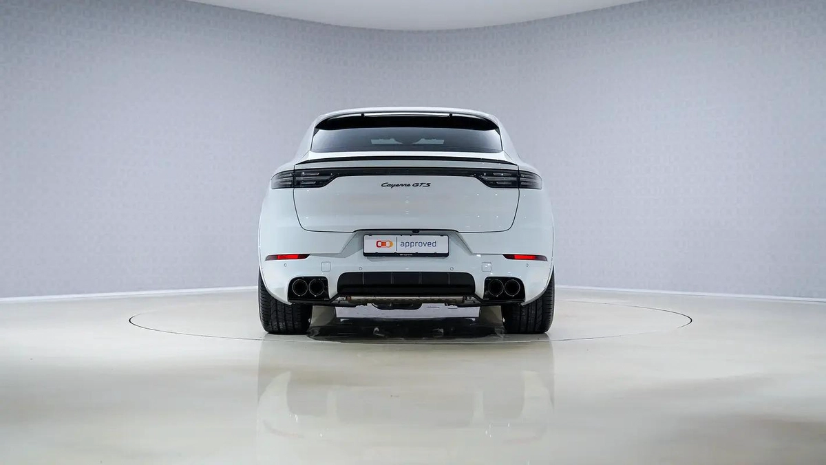 UAEs Very Best Example | 2 Years Free Servicing | AED 5,900 Per Month-1-1
