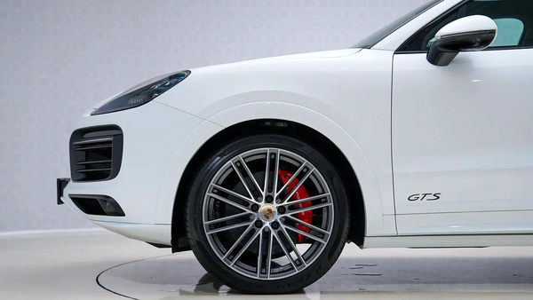 UAEs Very Best Example | 2 Years Free Servicing | AED 5,900 Per Month