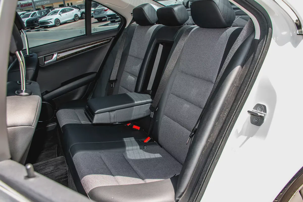 2008 - BENZ C250 - JAPANESE SPECS - ONLY 45,000 KM-17-17