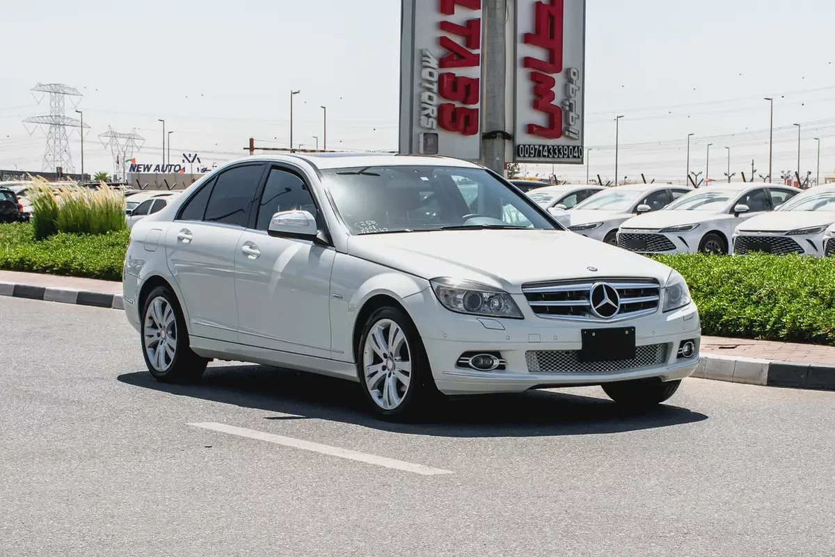 2008 - BENZ C250 - JAPANESE SPECS - ONLY 45,000 KM