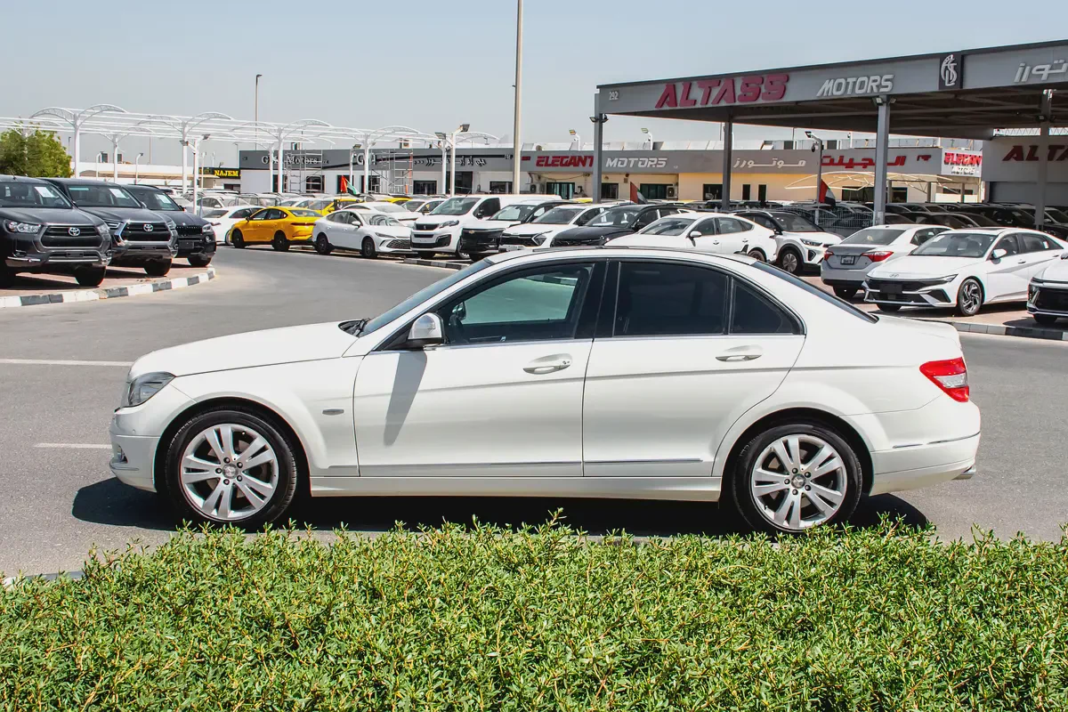 2008 - BENZ C250 - JAPANESE SPECS - ONLY 45,000 KM-4-4