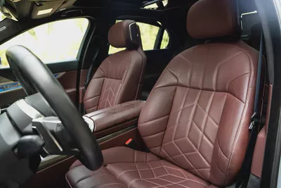 2025 BMW 740i MASTER CLASS | GCC | 16,342 KM | 5 YEARS WARRANTY | BROOKLYN GREY | AED 375,000/--11