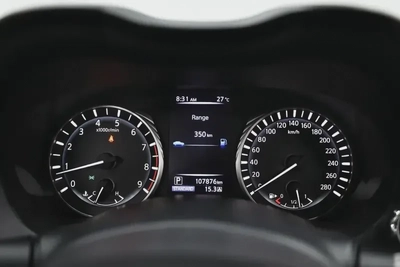 Infiniti Q50-7