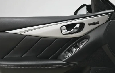 Infiniti Q50-10